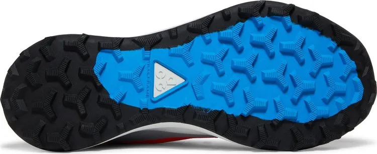 Nike ACG Lowcate 'Wolf Gray Bright Crimson' Trainers, Gray