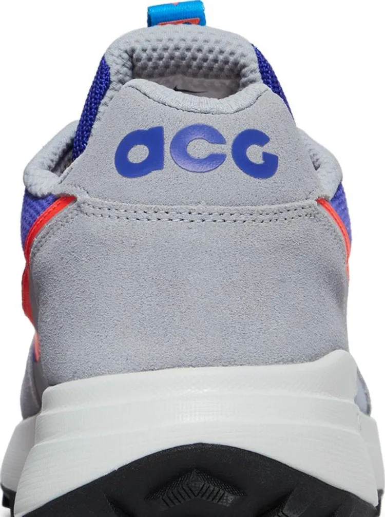 Nike ACG Lowcate 'Wolf Gray Bright Crimson' Trainers, Gray